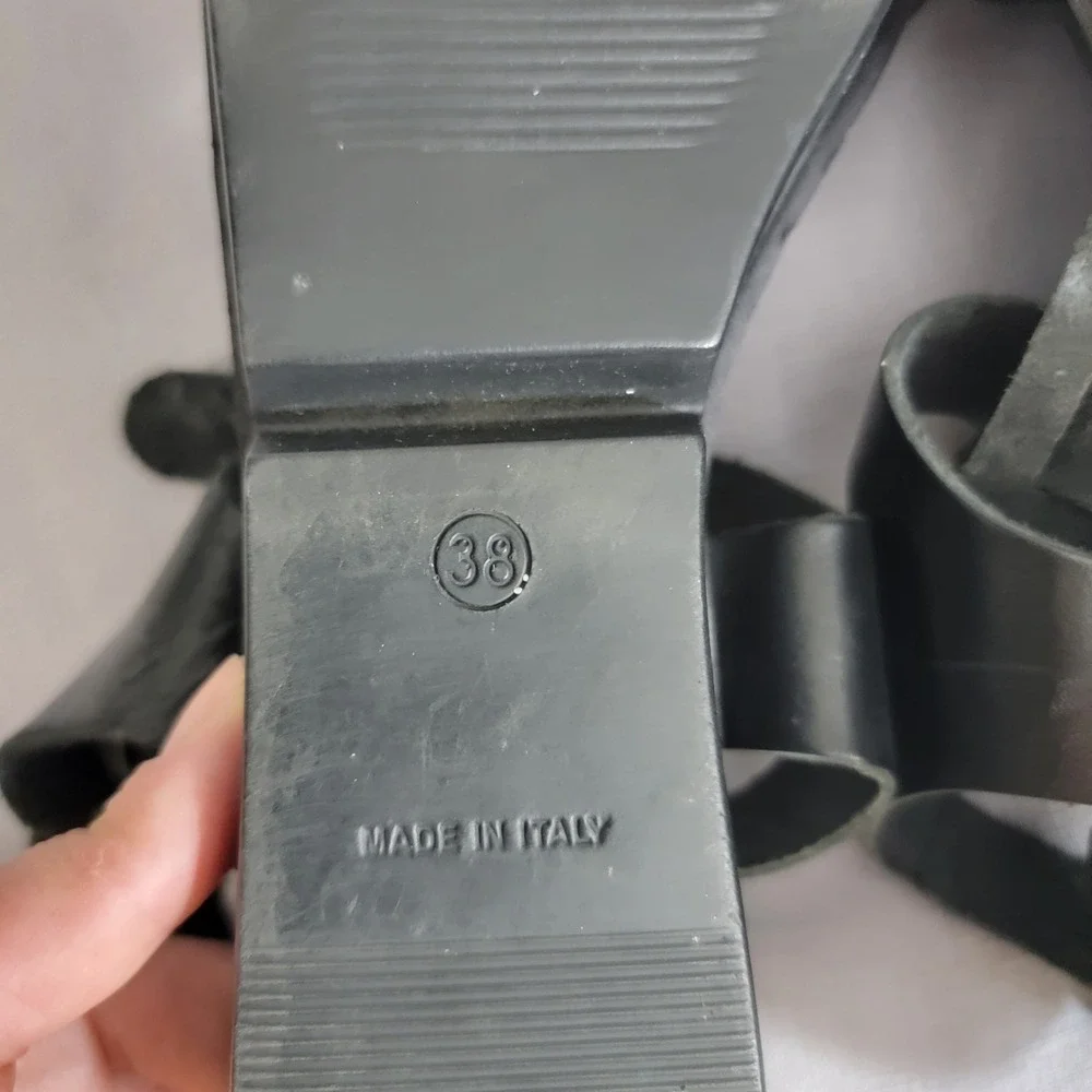 VTG 90s‎ Steve Madden Magnus Black Leather Gladiator Sandals Made in Italy sz 8